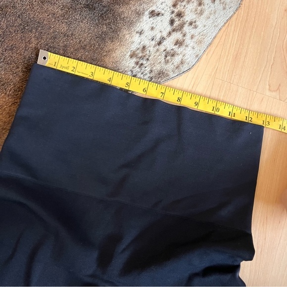SPANX Navy Seamless High Waist Leggings With Ankle Zippers Size Large - Picture 5 of 7